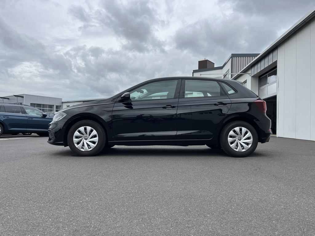 Volkswagen Polo 2023 г. Чёрный, пробег 28095 км