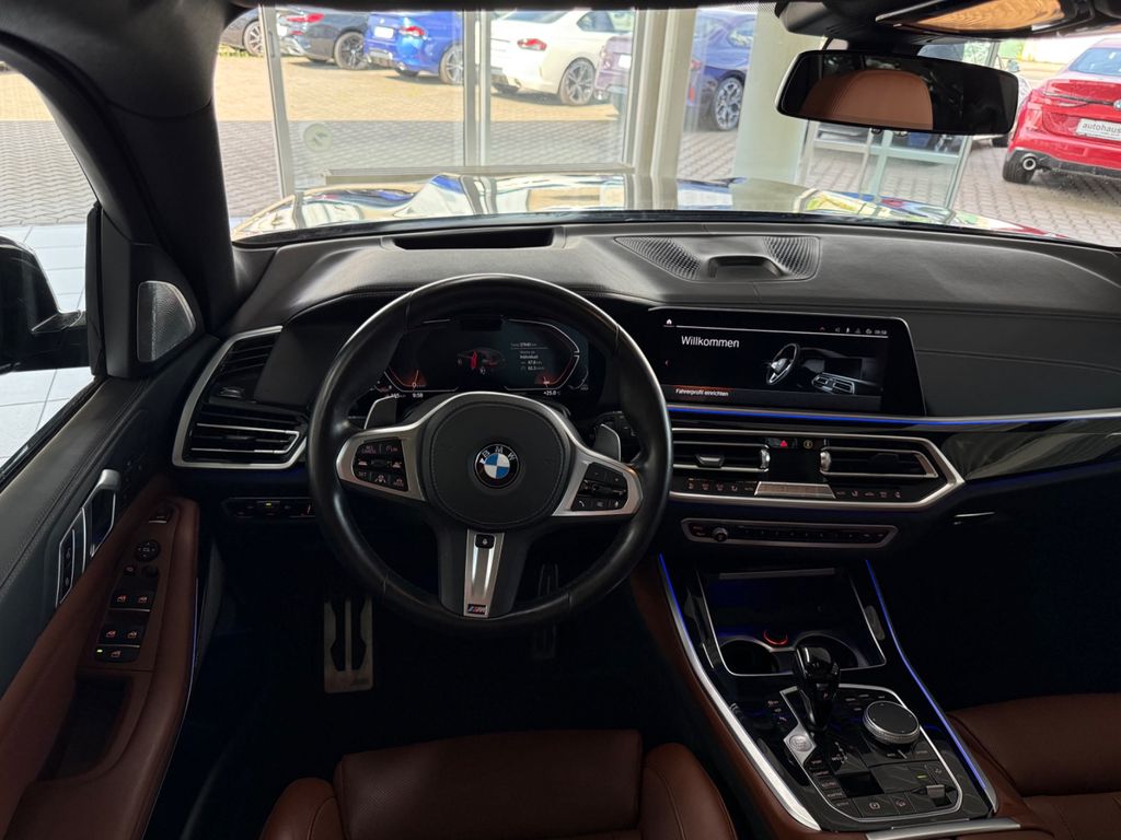 BMW X5 2022 г. Чёрный, пробег 37639 км