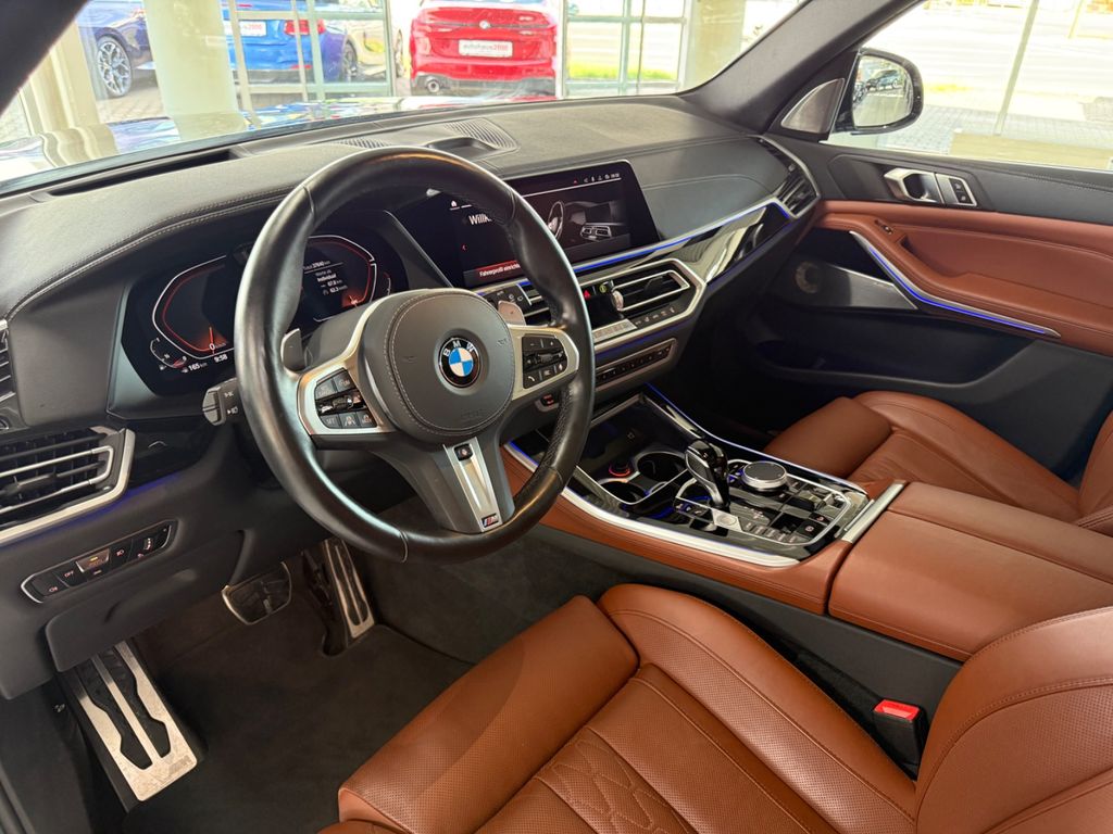 BMW X5 2022 г. Чёрный, пробег 37639 км