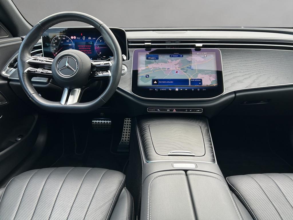 Mercedes-Benz E 220 2024 г. Чёрный, пробег 47676 км