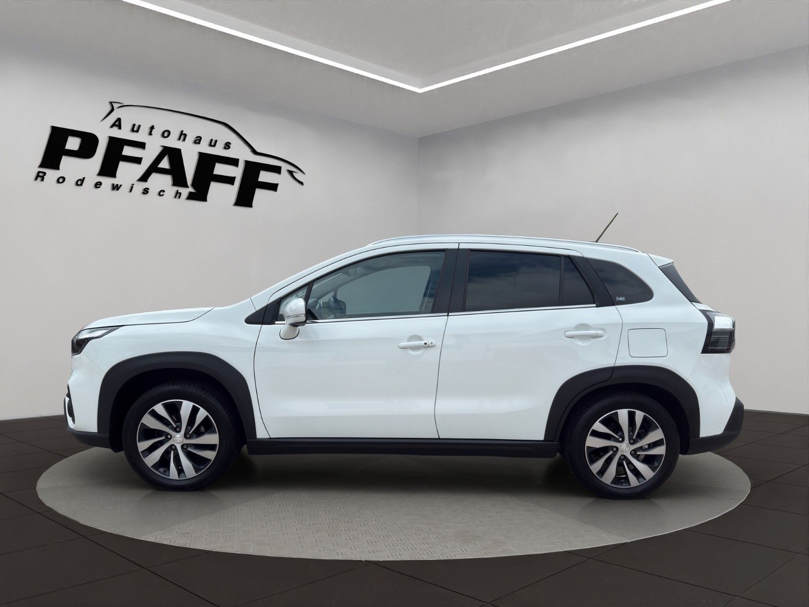 Suzuki (SX4) S-CROSS 2022 г. Белый, пробег 48911 км
