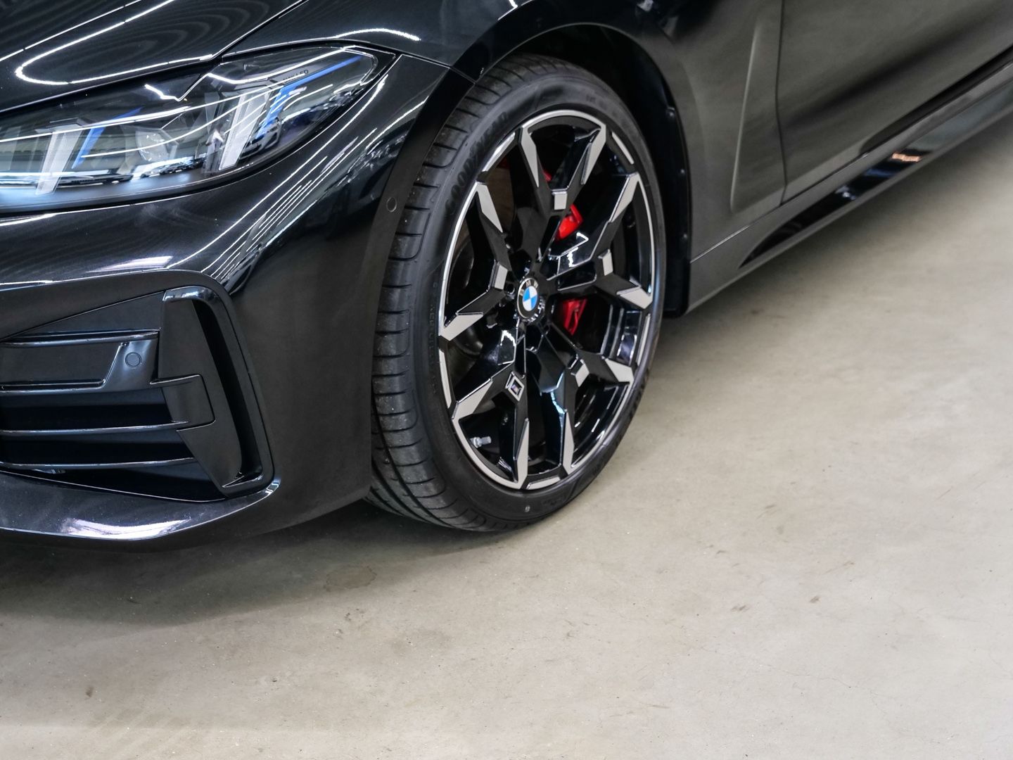 BMW 420 2026 г. Чёрный, пробег 7632 км