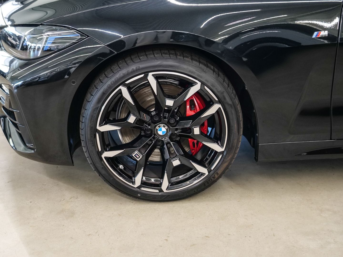 BMW 420 2026 г. Чёрный, пробег 7632 км
