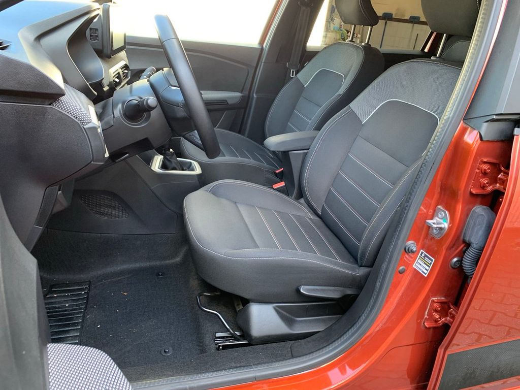 Dacia Jogger 2022 г. Коричневый, пробег 37830 км