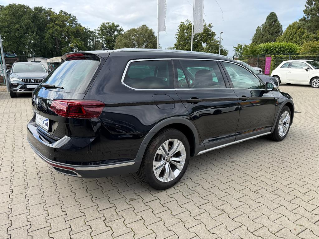 Volkswagen PASSAT ALLTRACK 2021 г. Чёрный, пробег 52000 км