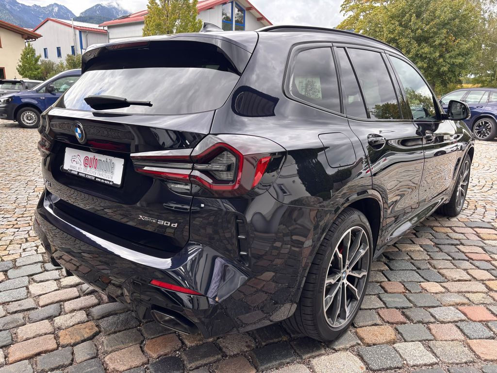 BMW X3 2023 г. Чёрный, пробег 58900 км