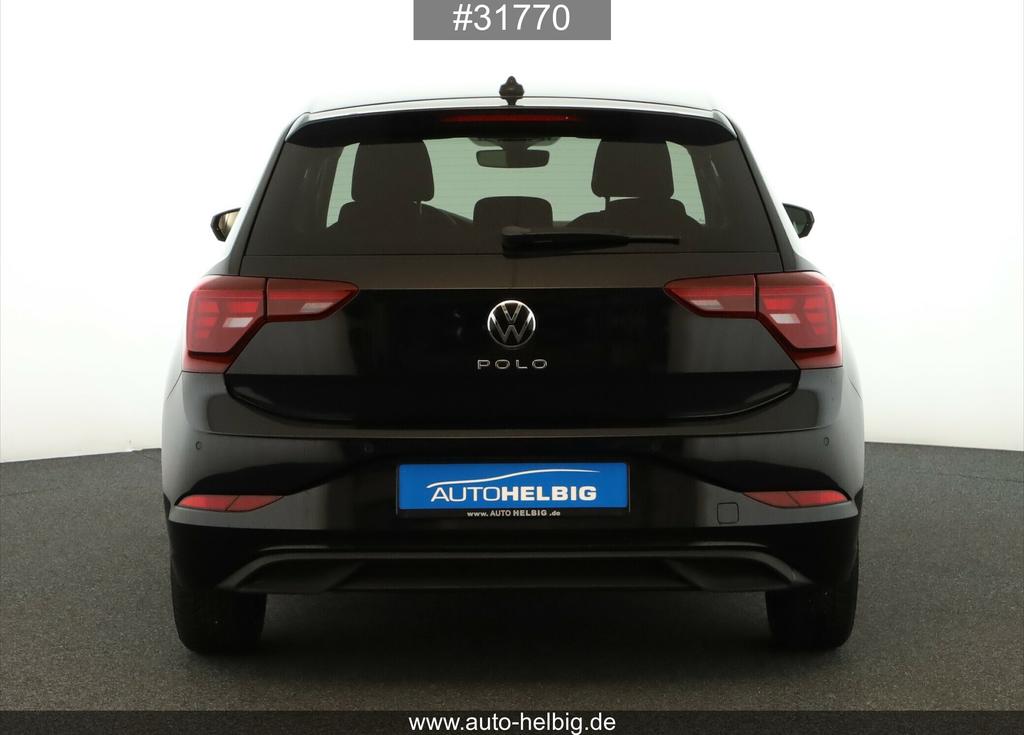 Volkswagen Polo 2023 г. Чёрный, пробег 43800 км