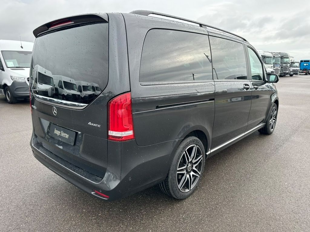 Mercedes-Benz V 300 2022 г. Серый, пробег 53276 км