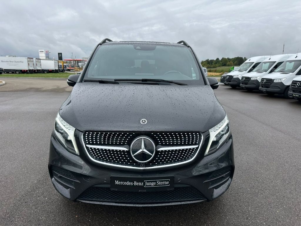 Mercedes-Benz V 300 2022 г. Серый, пробег 53276 км