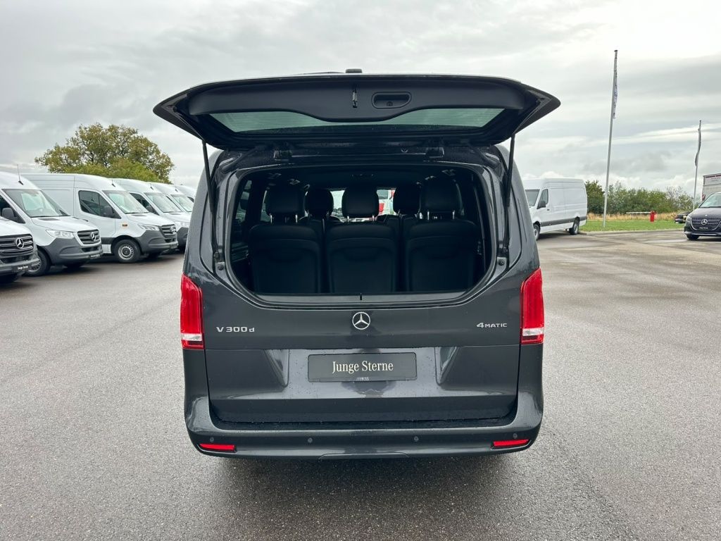Mercedes-Benz V 300 2022 г. Серый, пробег 53276 км