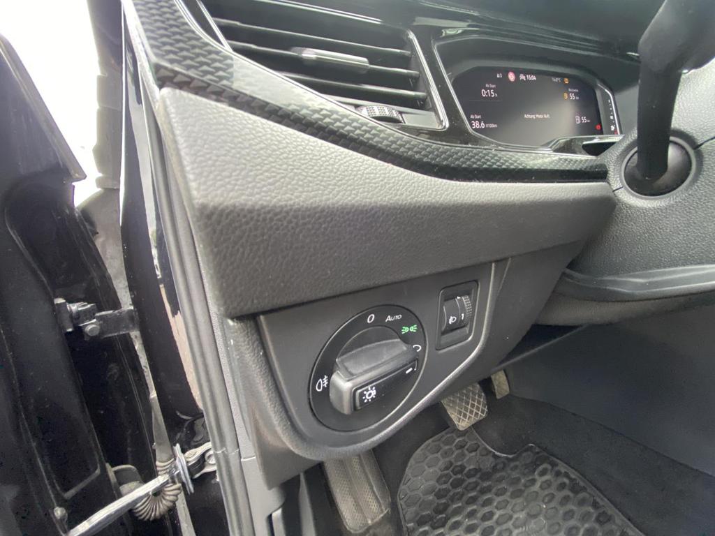 Volkswagen Polo 2023 г. Чёрный, пробег 48094 км
