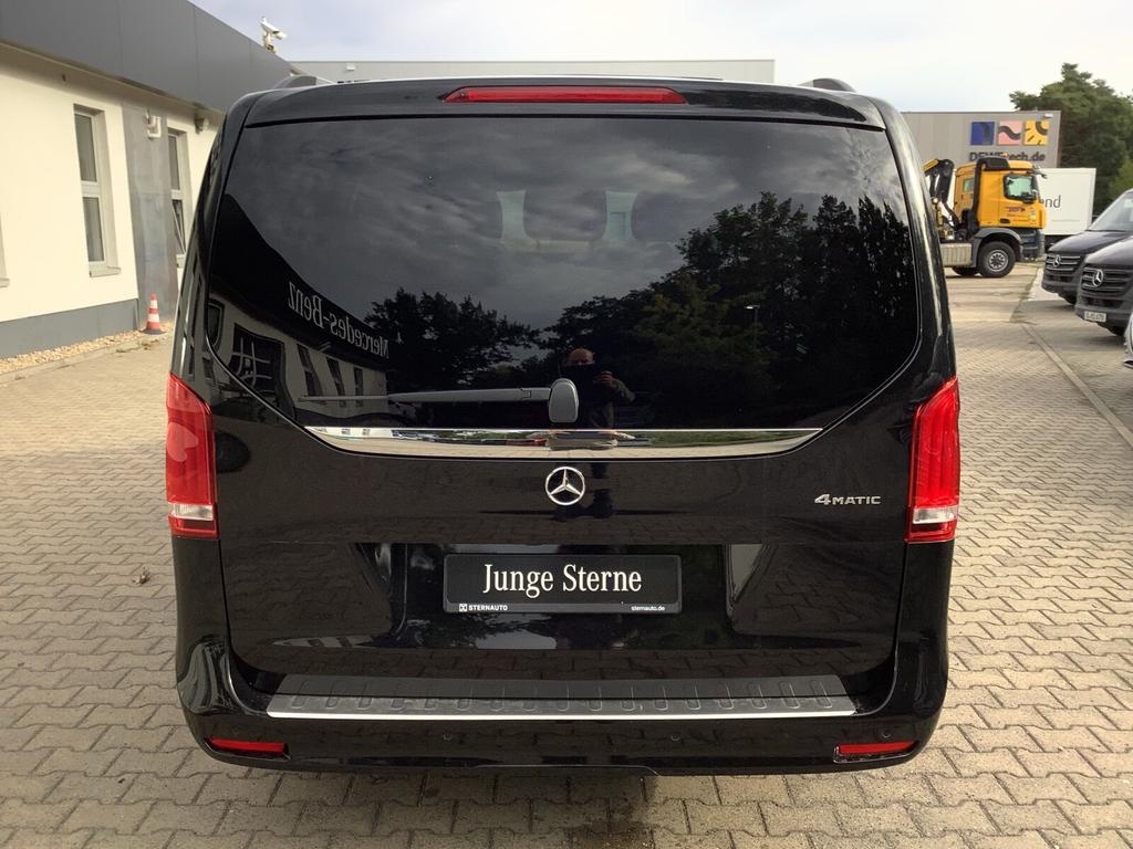 Mercedes-Benz V 300 2023 г. Чёрный, пробег 42956 км