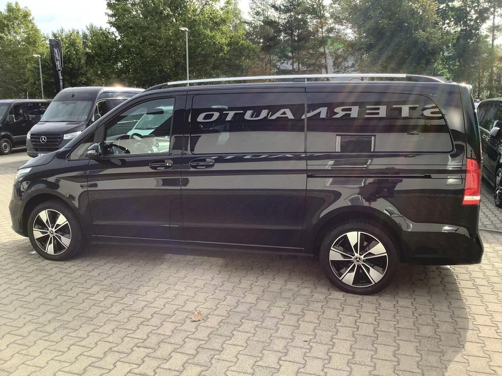 Mercedes-Benz V 300 2023 г. Чёрный, пробег 42956 км