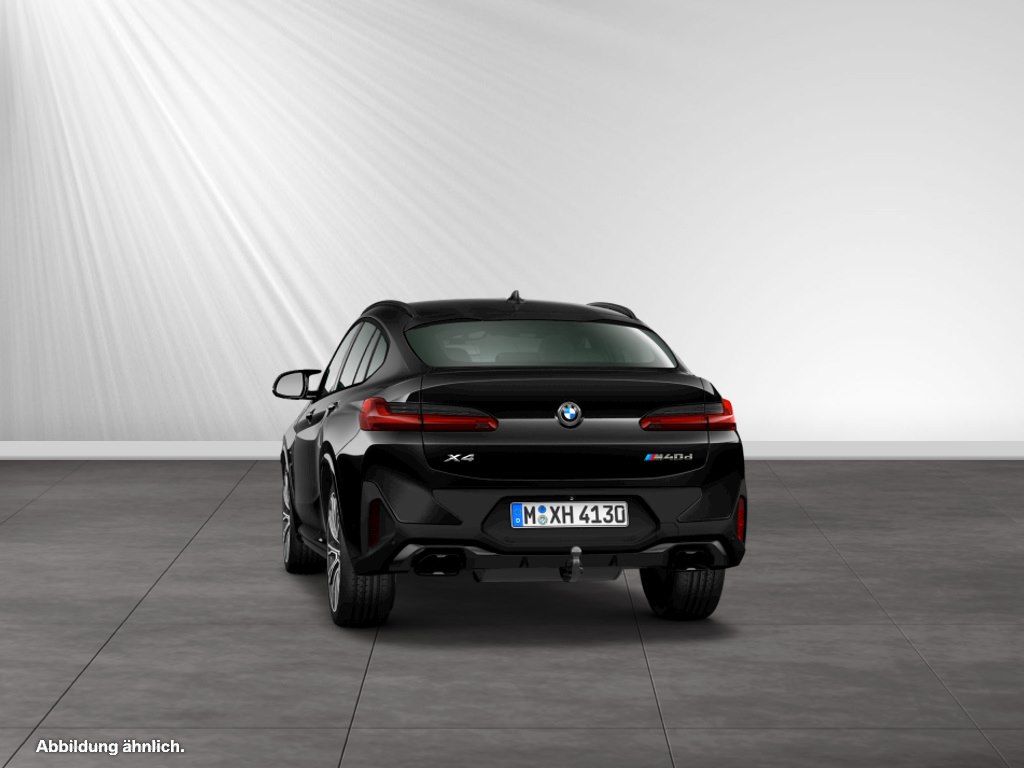 BMW X4 M40 2026 г. Чёрный, пробег 20210 км