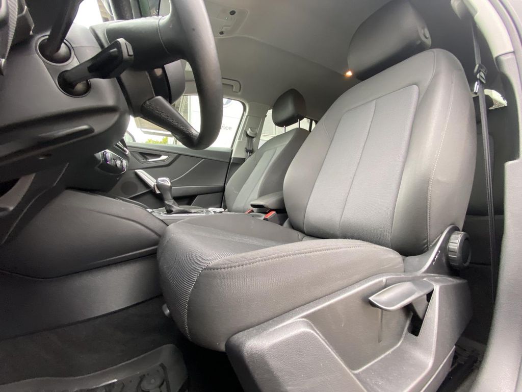 Audi Q2 2023 г. Чёрный, пробег 39492 км