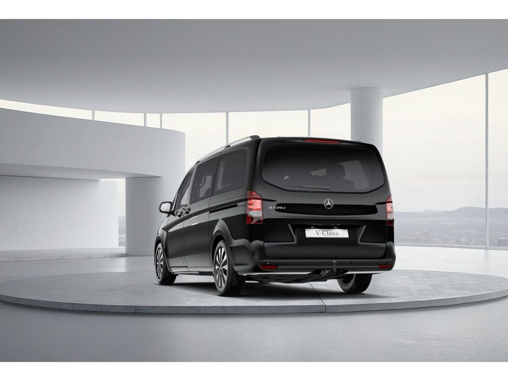 Mercedes-Benz V 220 2025 г. Чёрный, пробег 10900 км
