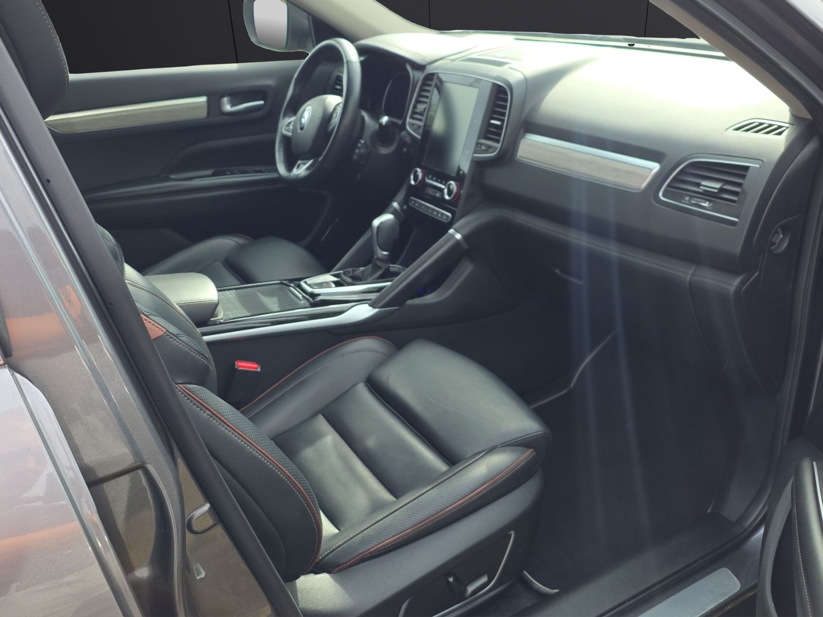 Renault Koleos 2021 г. Серый, пробег 56253 км
