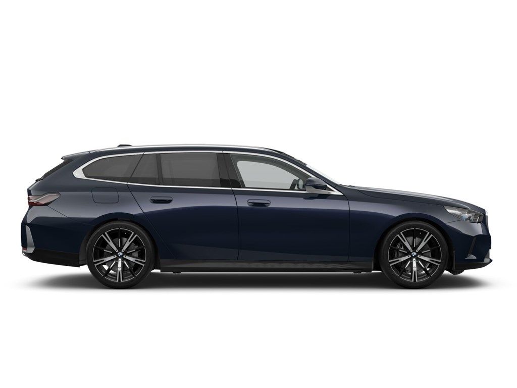 BMW 540 2025 г. Чёрный, пробег 19924 км