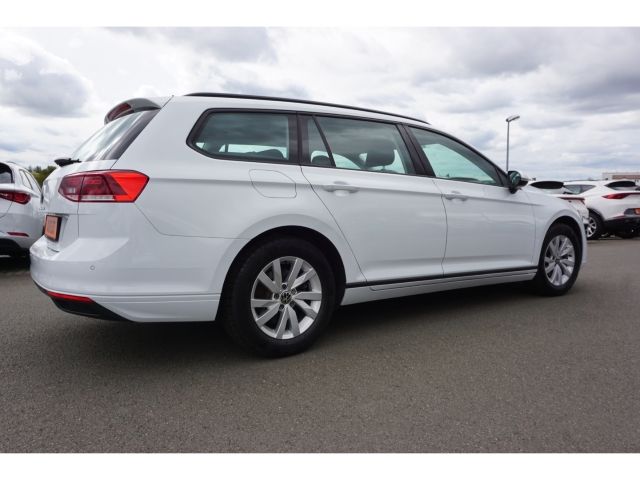 Volkswagen PASSAT VARIANT 2023 г. Белый, пробег 50000 км