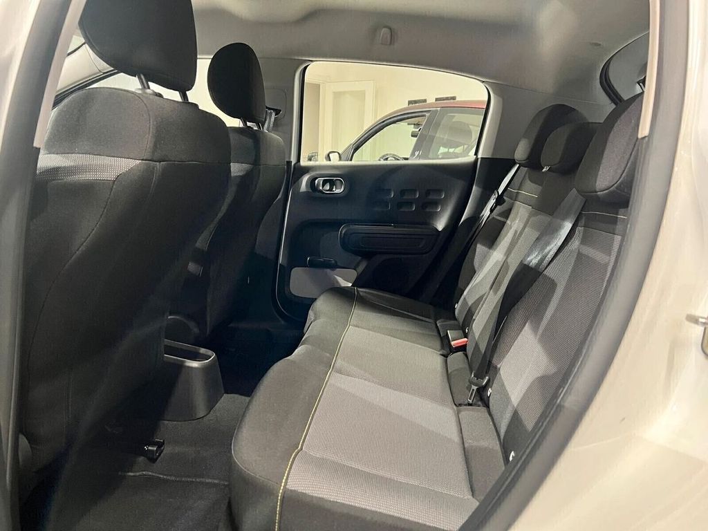 Citroen C3 2022 г. Белый, пробег 49600 км