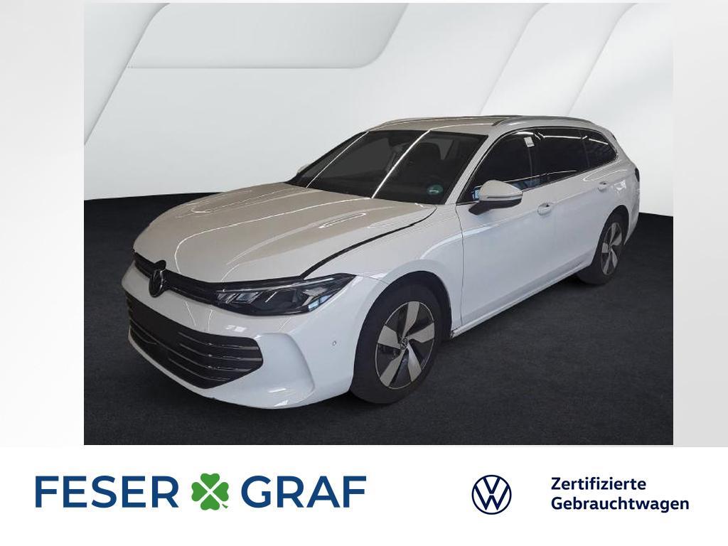 Volkswagen Passat 2026 г. Белый, пробег 24600 км
