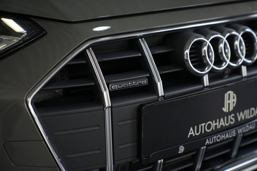 Audi A4 allroad 2023 г. Серый, пробег 42100 км