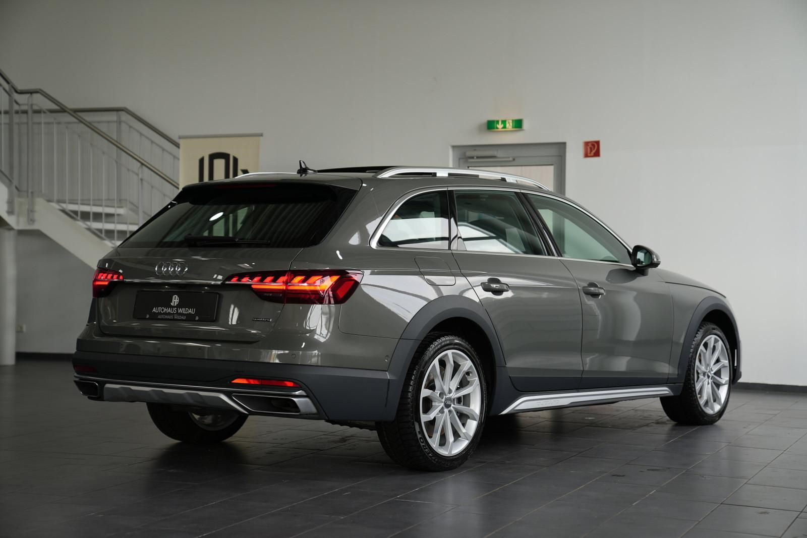 Audi A4 allroad 2023 г. Серый, пробег 42100 км