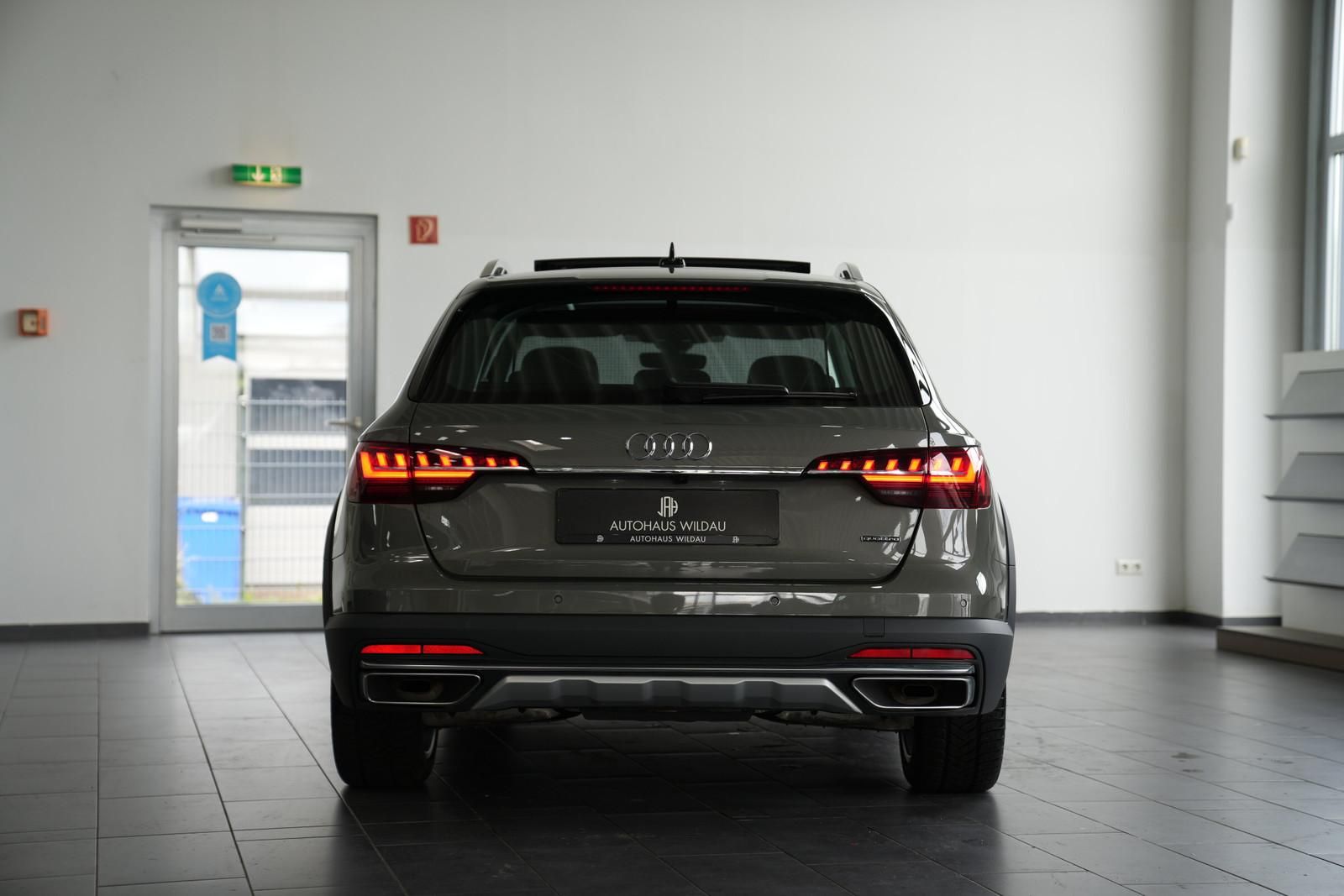 Audi A4 allroad 2023 г. Серый, пробег 42100 км