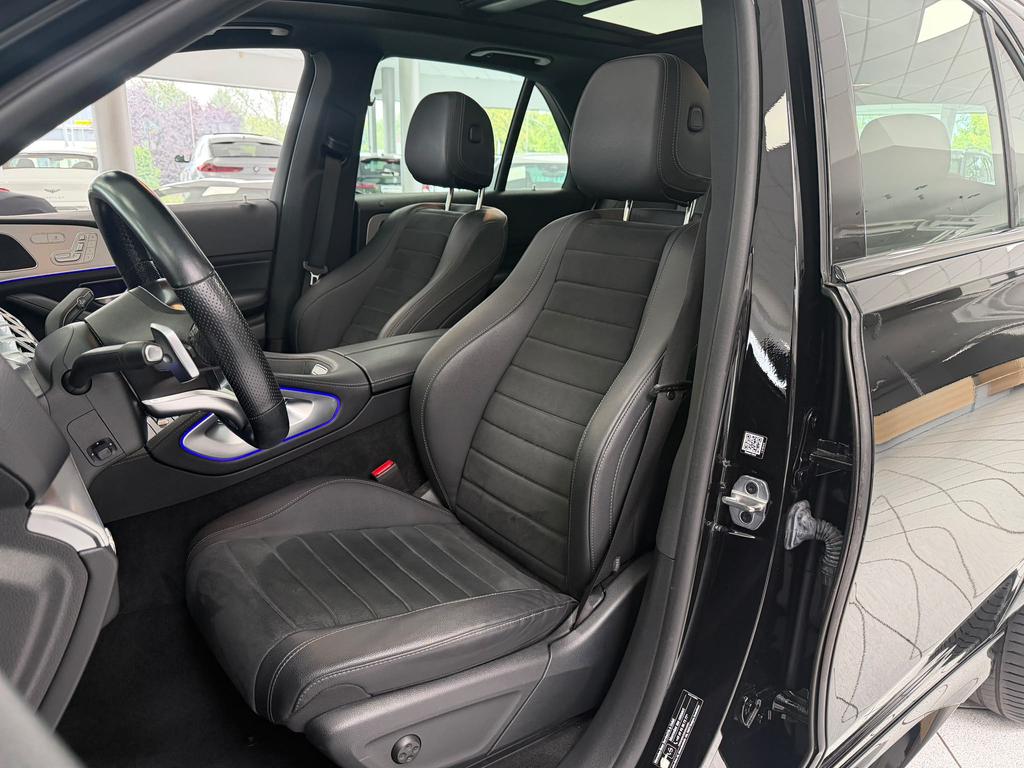 Mercedes-Benz GLE 300 2023 г. Чёрный, пробег 46400 км