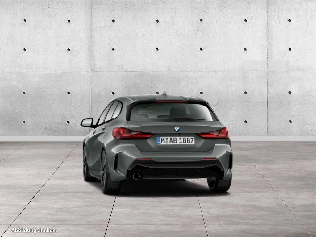 BMW 118 2023 г. Серый, пробег 39438 км