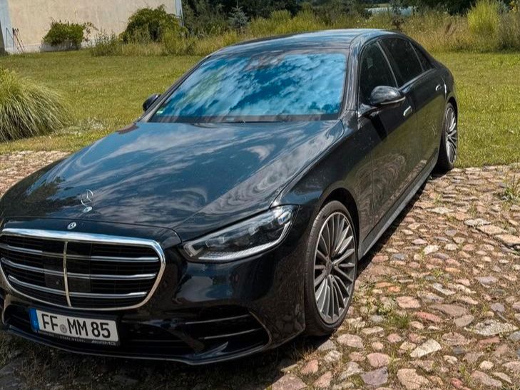 Mercedes-Benz S 400 2021 г. Чёрный, пробег 43000 км