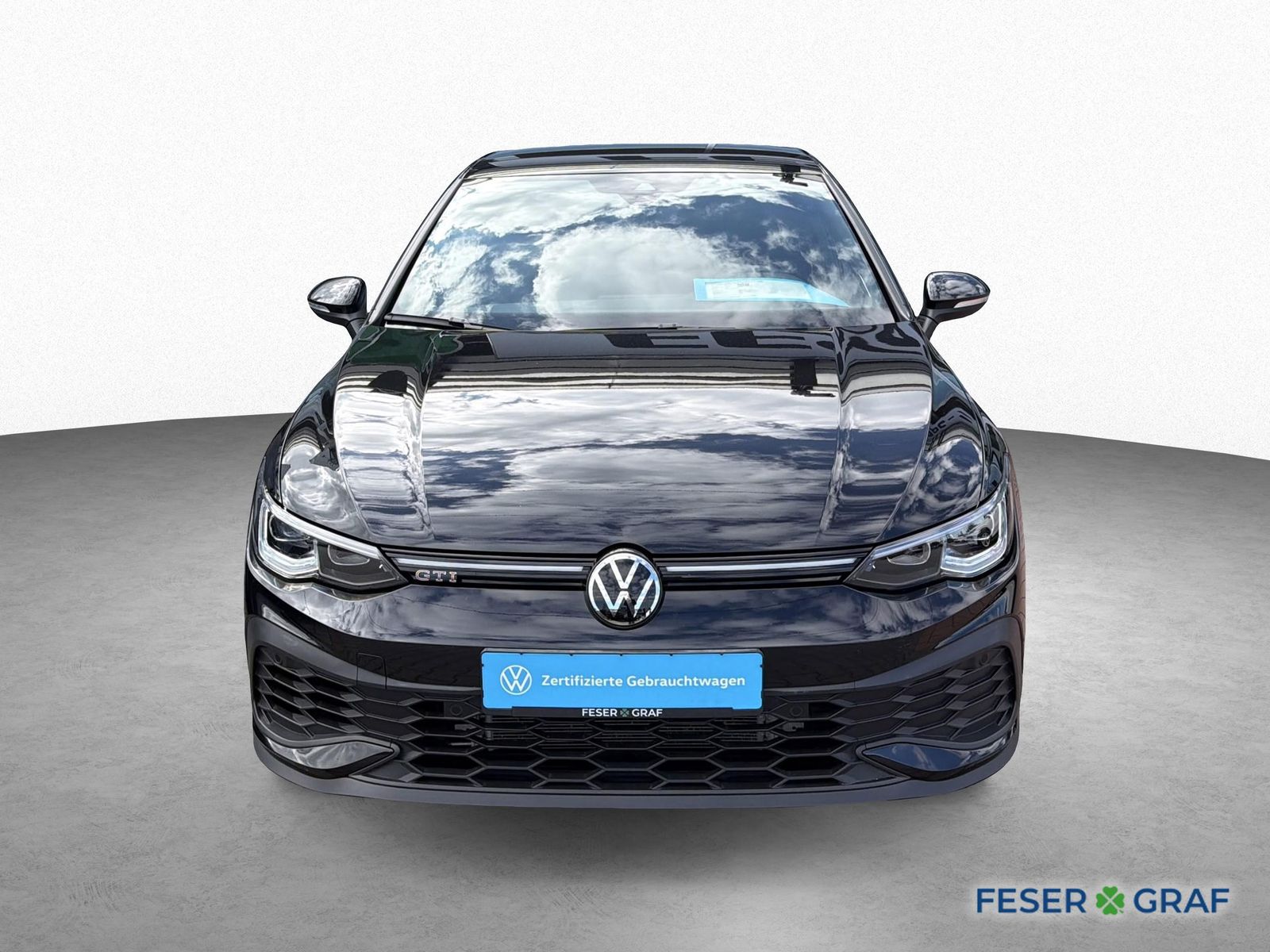 Volkswagen Golf 2023 г. Чёрный, пробег 48500 км