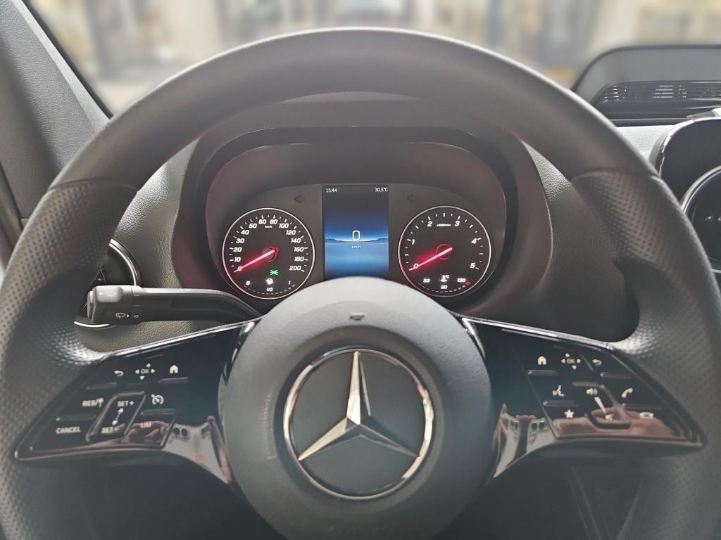 Mercedes-Benz SPRINTER 2025 г. Белый, пробег 57200 км