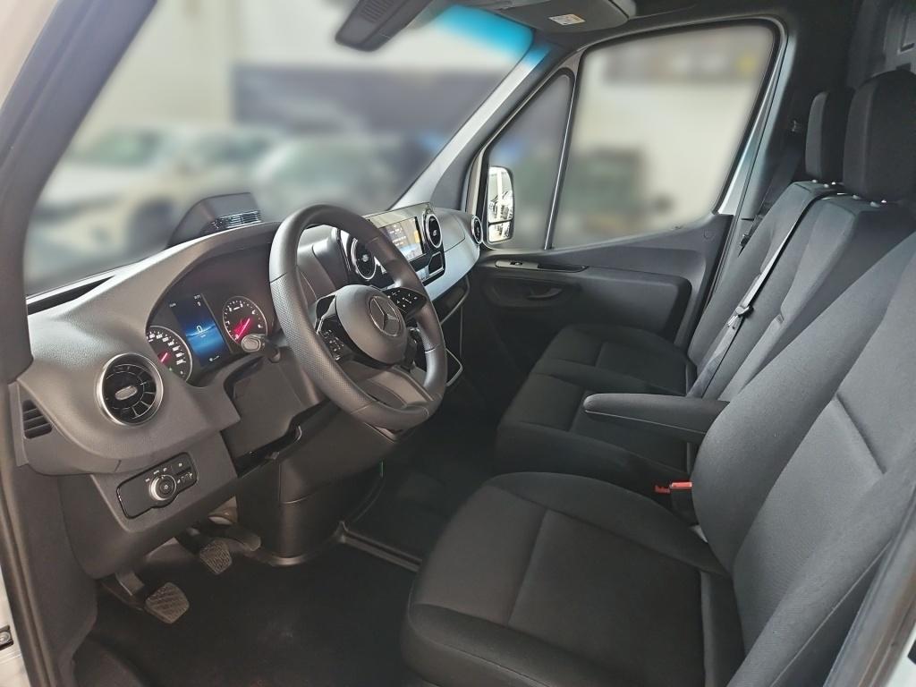 Mercedes-Benz SPRINTER 2025 г. Белый, пробег 57200 км