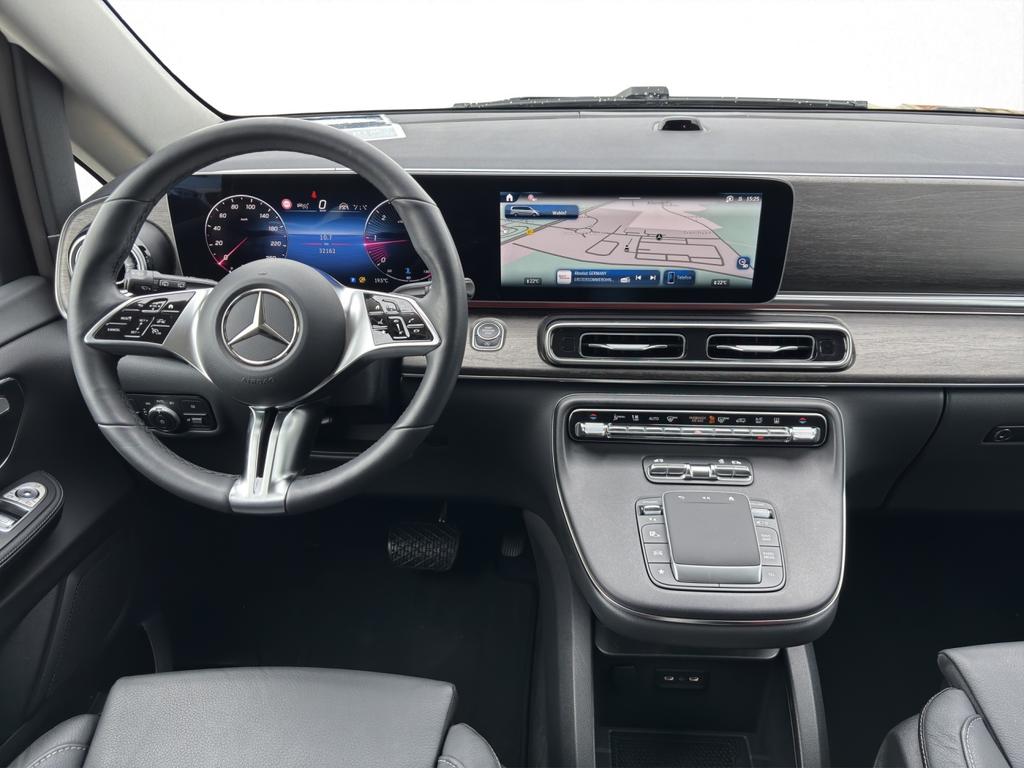 Mercedes-Benz V 220 2026 г. Чёрный, пробег 32300 км