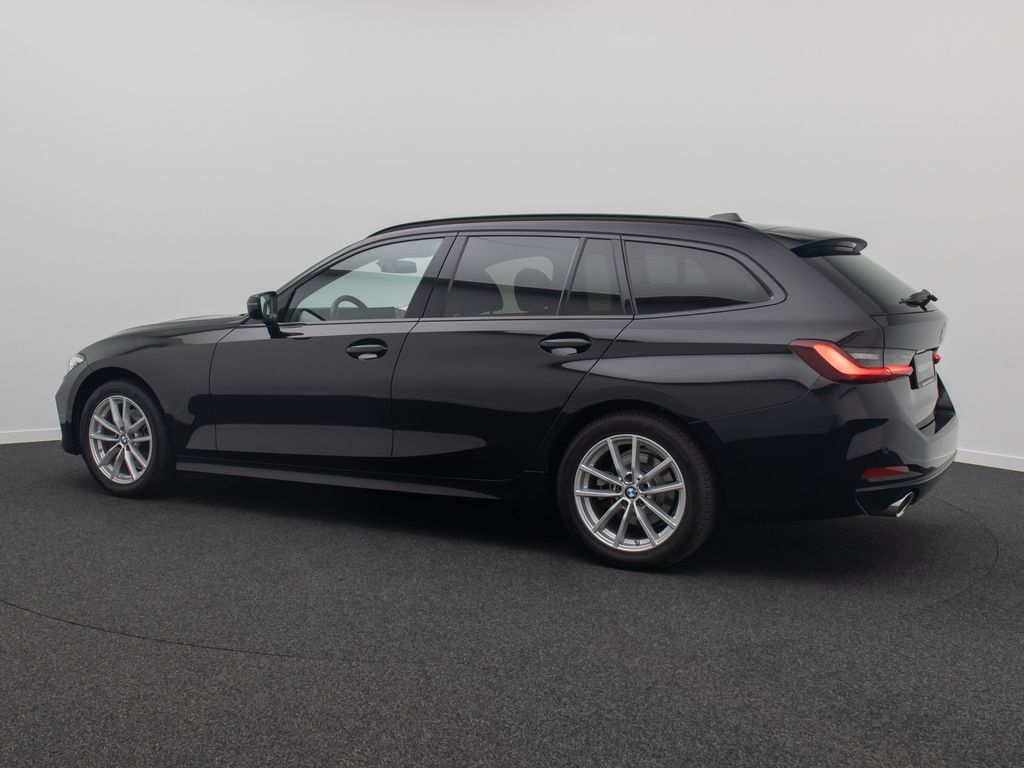 BMW 320 2023 г. Чёрный, пробег 44343 км