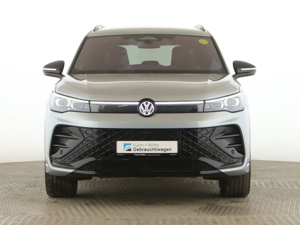 Volkswagen Tiguan 2026 г. Серебристый, пробег 18723 км