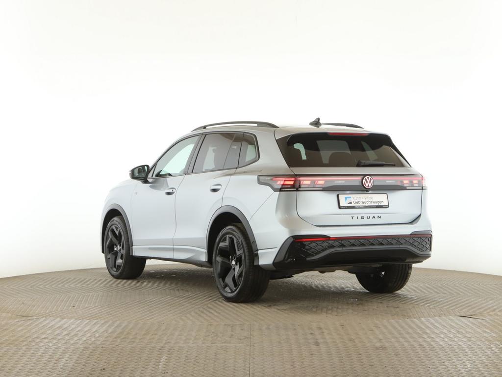 Volkswagen Tiguan 2026 г. Серебристый, пробег 18723 км