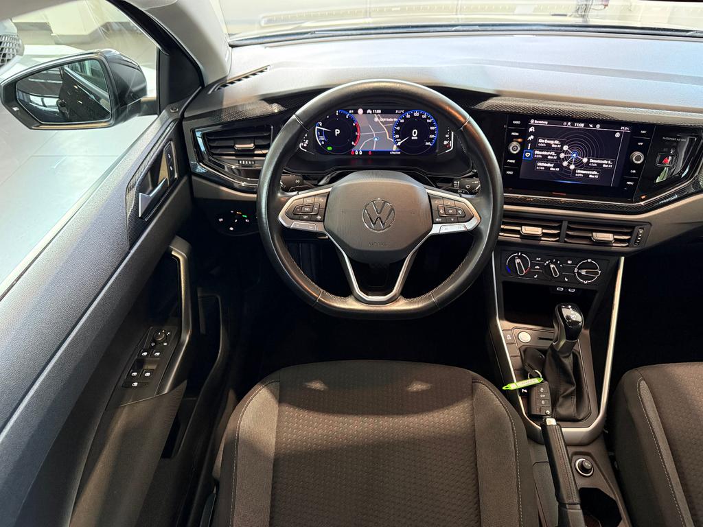 Volkswagen Polo 2023 г. Чёрный, пробег 53530 км
