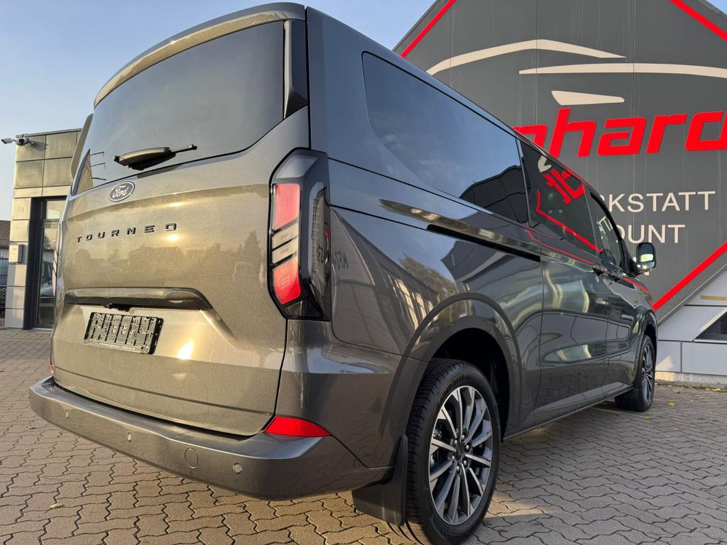 Ford Tourneo Custom 2026 г. Серый, пробег 50 км