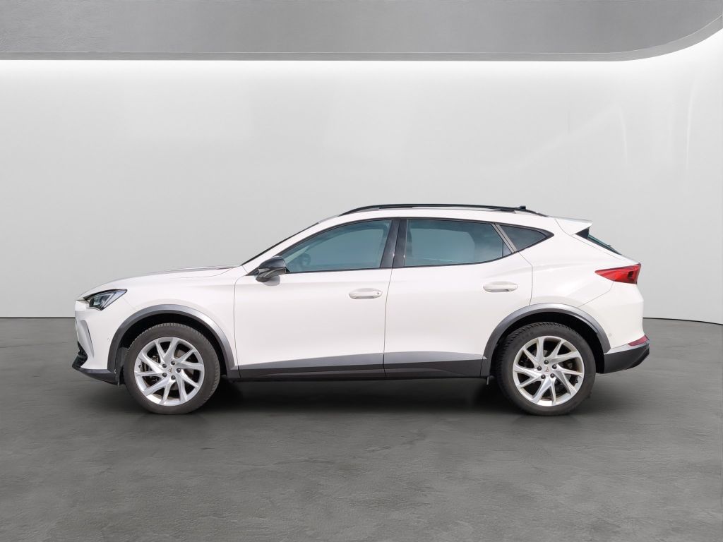Cupra Formentor 2024 г. Белый, пробег 50695 км