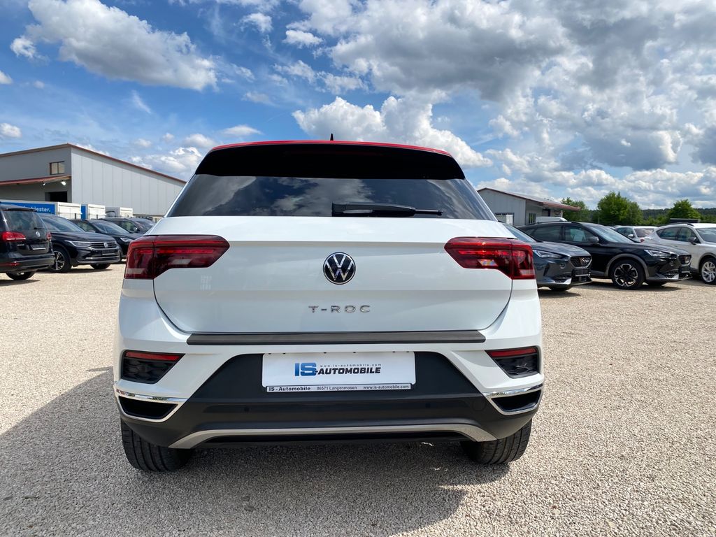 Volkswagen T-Roc 2022 г. Белый, пробег 38578 км
