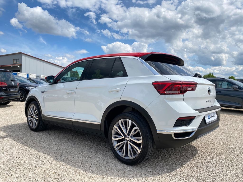 Volkswagen T-Roc 2022 г. Белый, пробег 38578 км