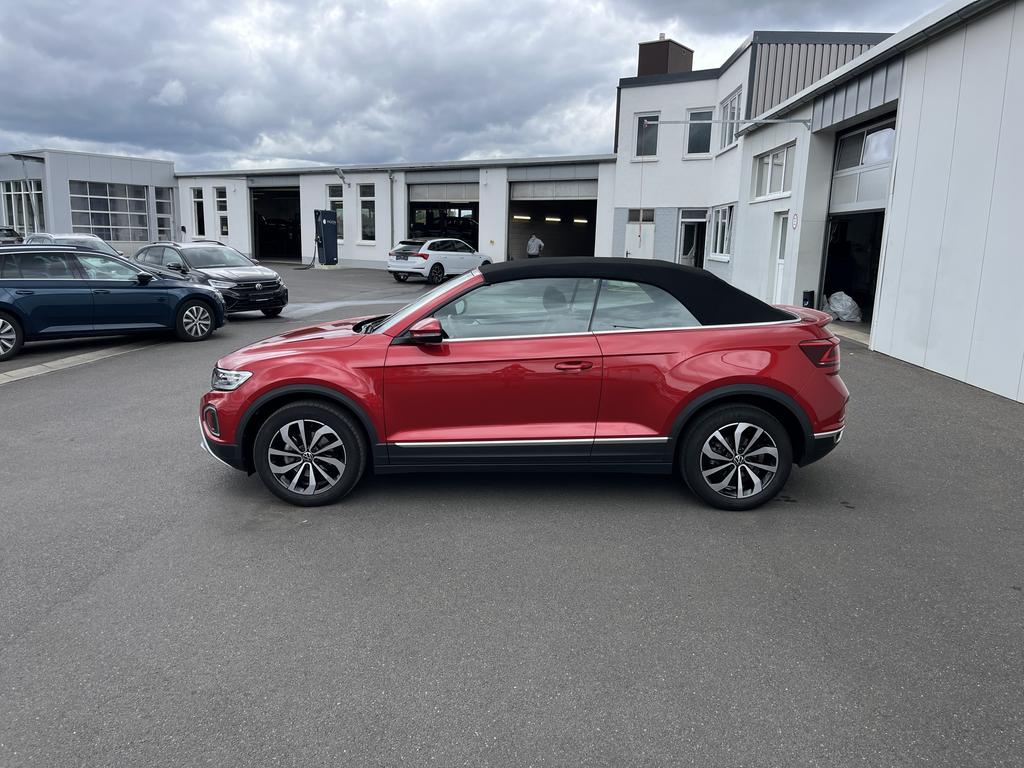 Volkswagen T-Roc 2022 г. Красный, пробег 25331 км