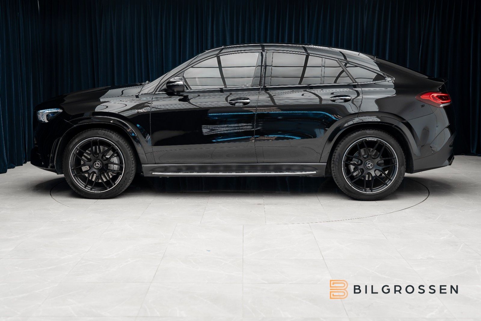 Mercedes-Benz GLE 53 AMG 2023 г. Чёрный, пробег 14370 км