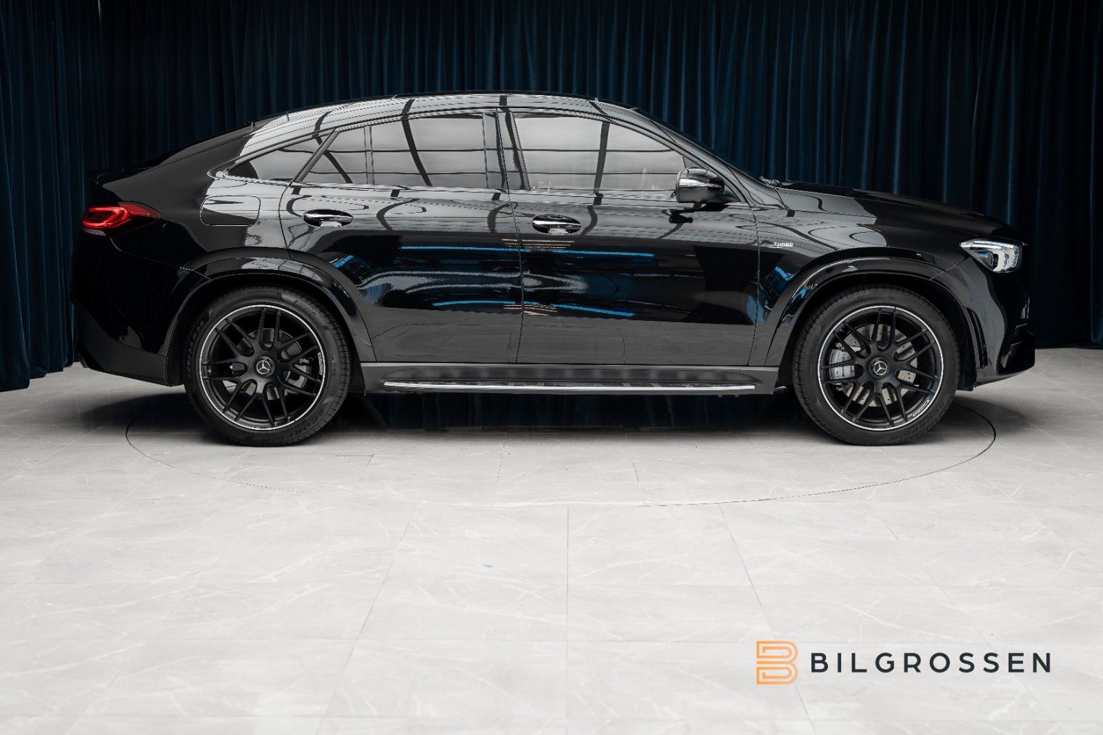 Mercedes-Benz GLE 53 AMG 2023 г. Чёрный, пробег 14370 км