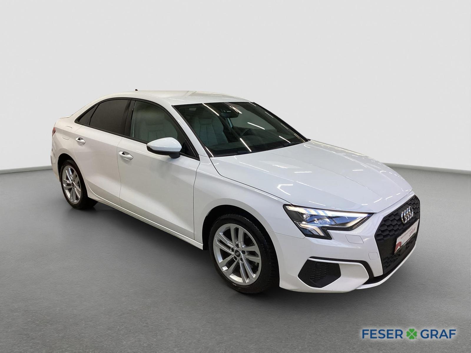 Audi A3 2023 г. Белый, пробег 40790 км