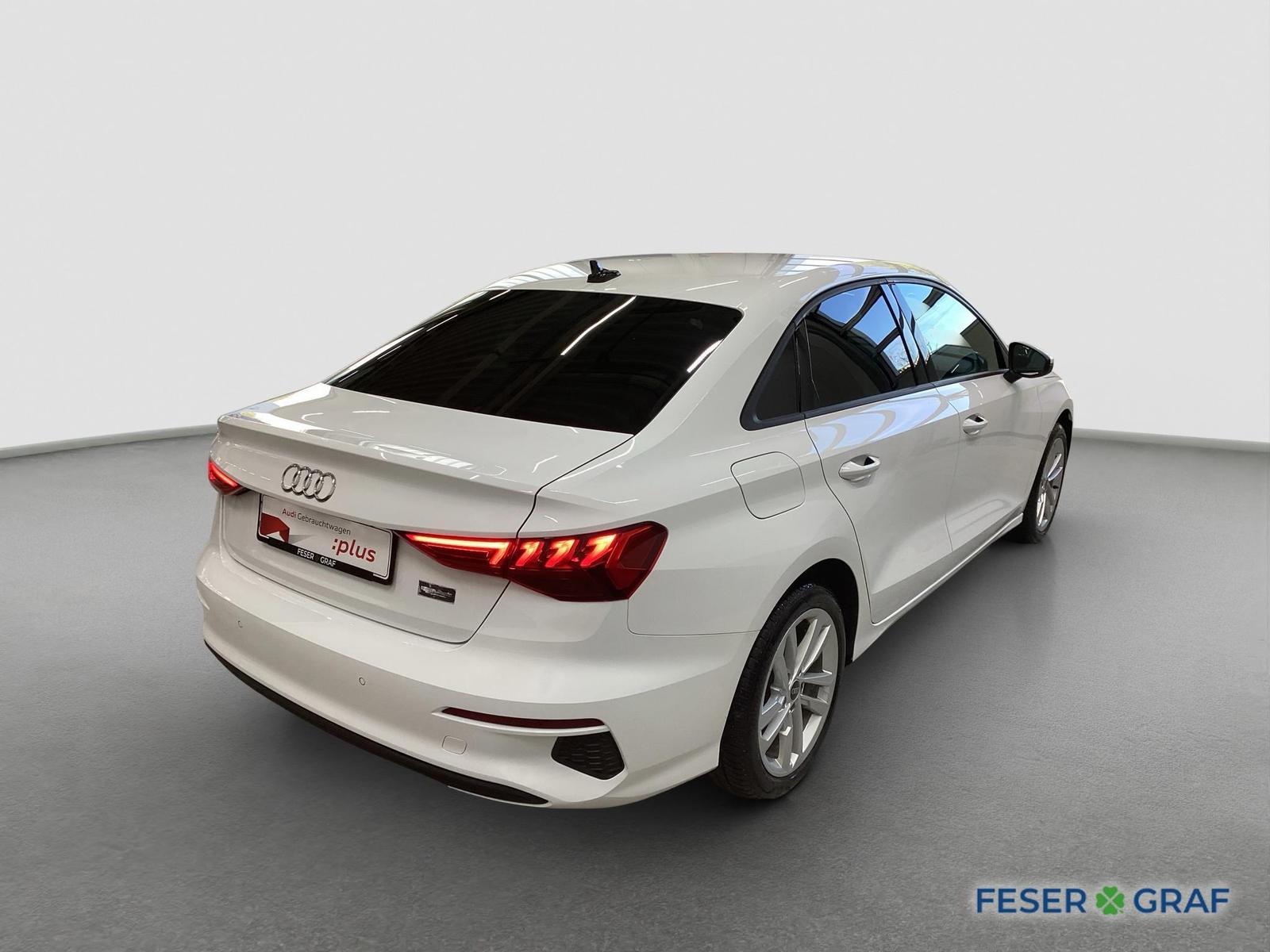 Audi A3 2023 г. Белый, пробег 40790 км