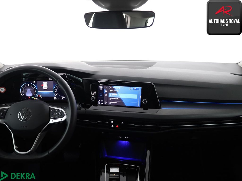 Volkswagen Golf 2024 г. Серый, пробег 45112 км