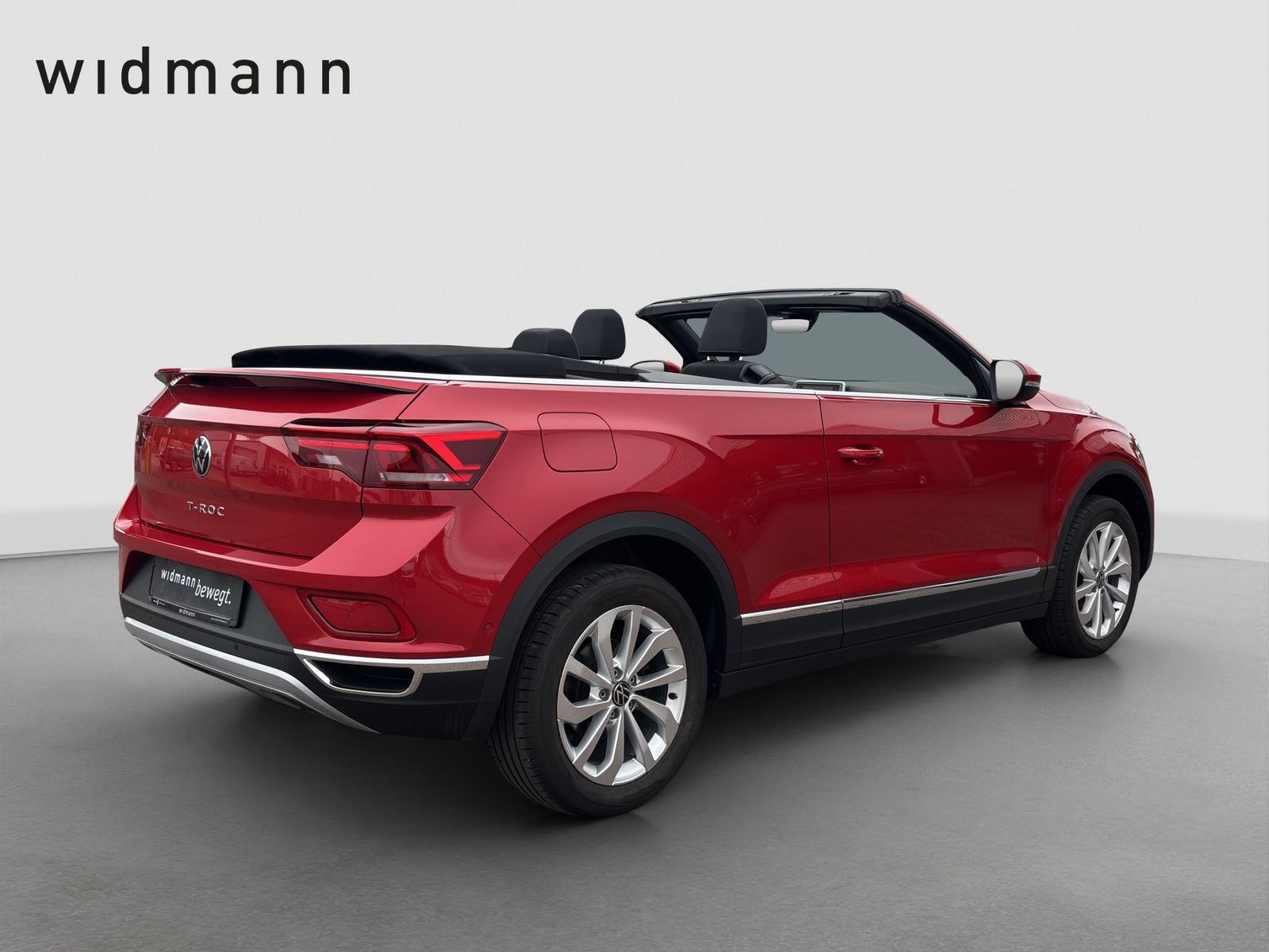 Volkswagen T-Roc 2023 г. Красный, пробег 40890 км